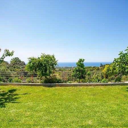 Thea Апартаменты *