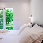 Apartment Thea Svoronata
